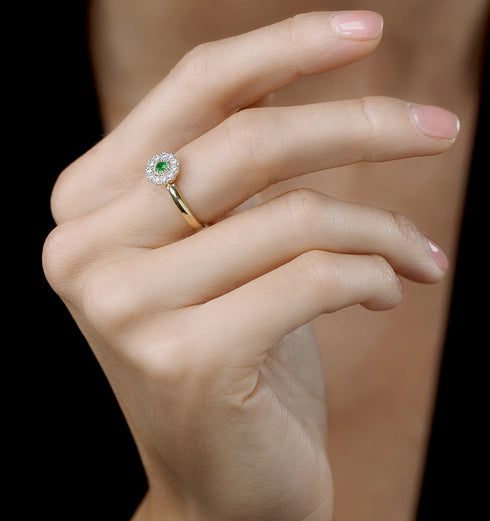 Emerald and Diamond Halo Ring in 18K Gold - Asteria Collection
